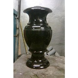 Гранитная ваза №014