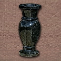 Гранитная ваза №041
